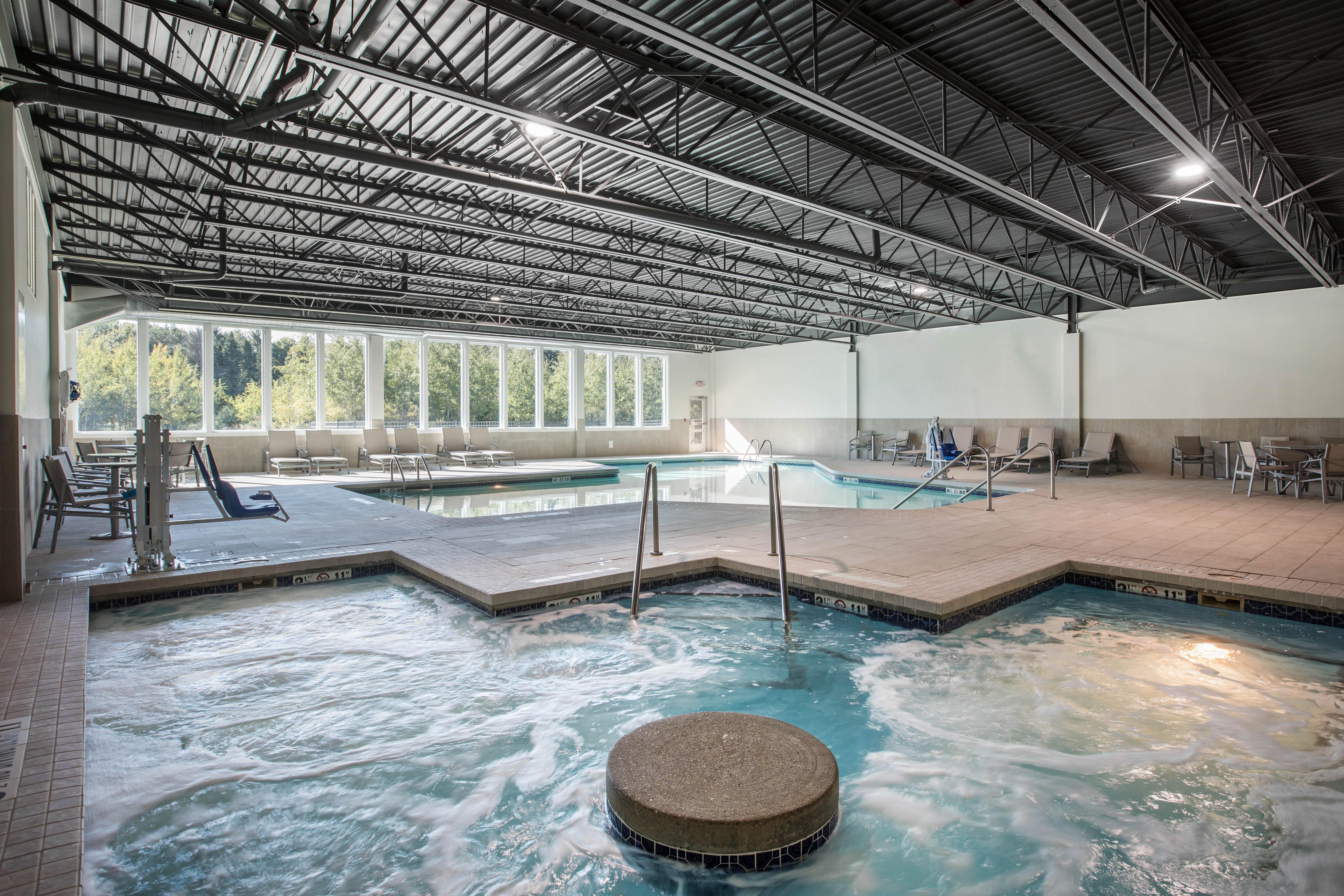 Holiday Inn Express & Suites Ludington By Ihg Buitenkant foto