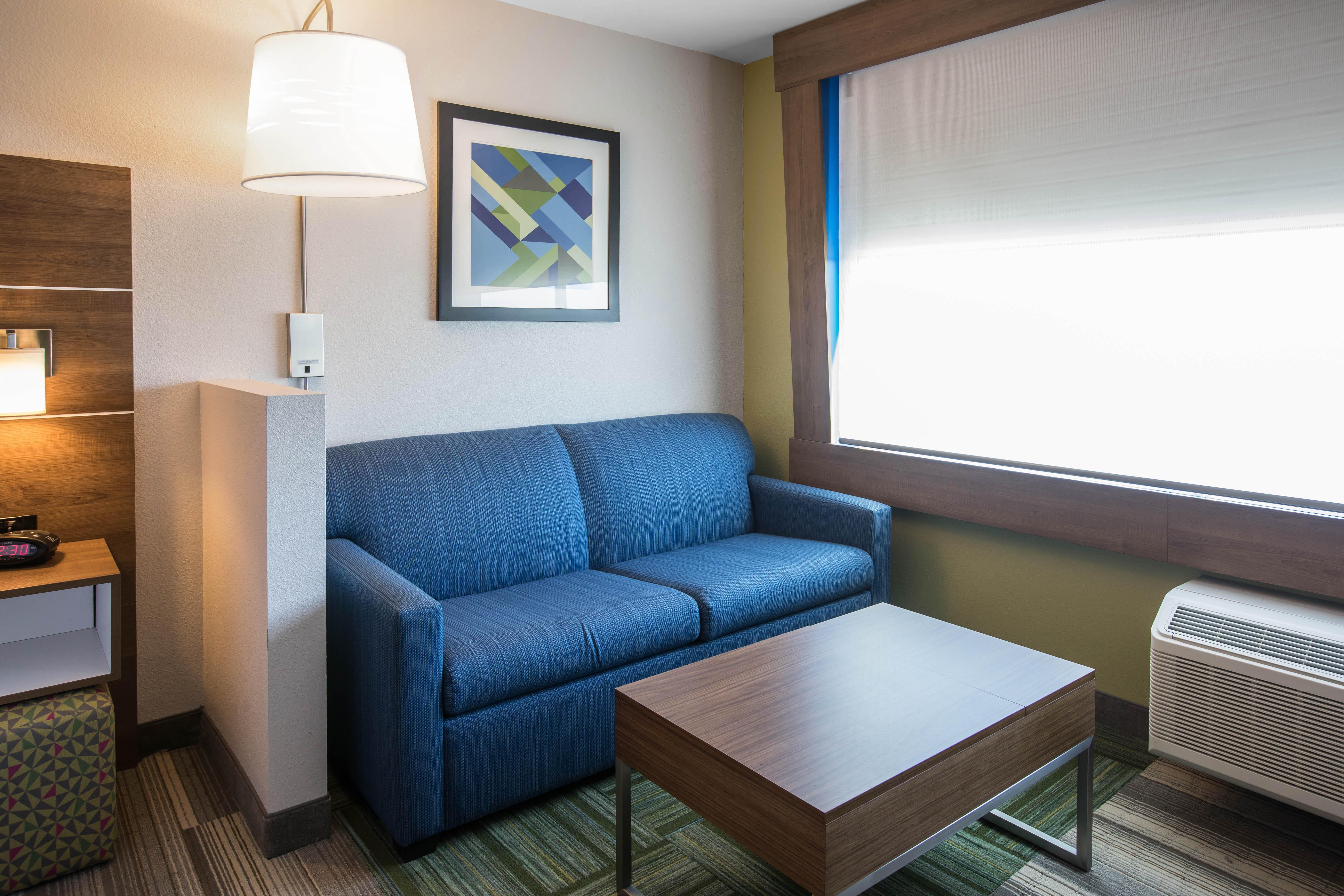 Holiday Inn Express & Suites Ludington By Ihg Buitenkant foto