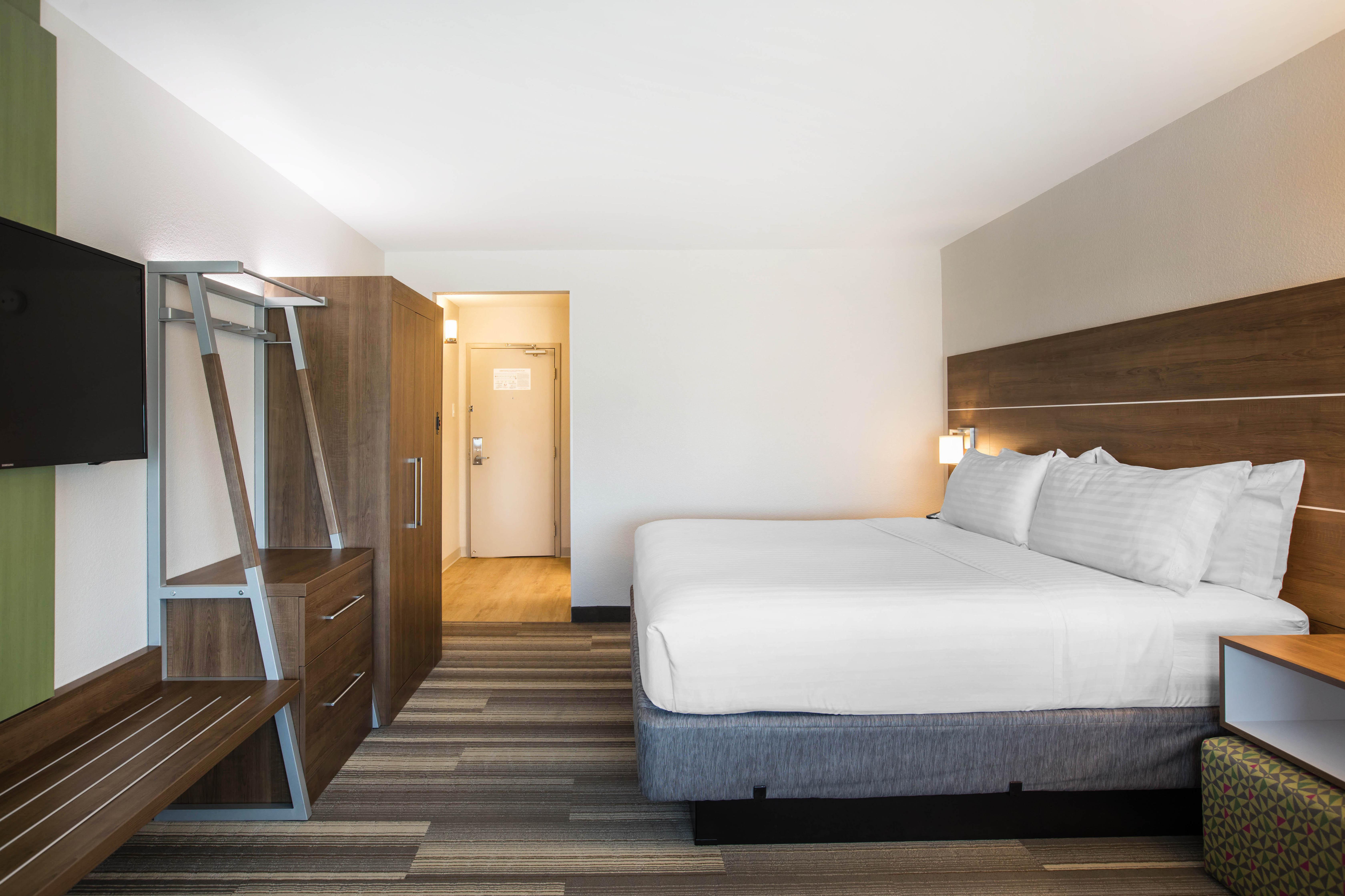 Holiday Inn Express & Suites Ludington By Ihg Buitenkant foto